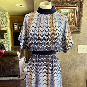 Ted Baker Chevron Striped Dress Size 1 (US 2-4)
